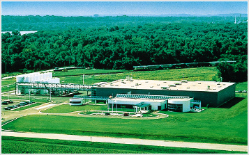 アポロ・アメリカ潤滑油ブレンド工場